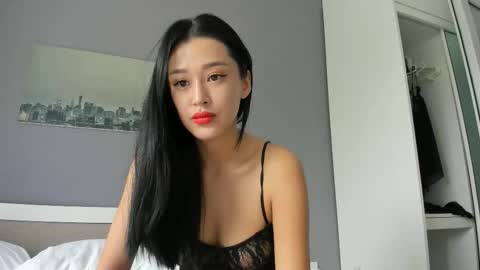 Lia online show from November 12, 4:02 am