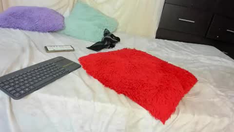 Lia online show from October 3, 11:51 am