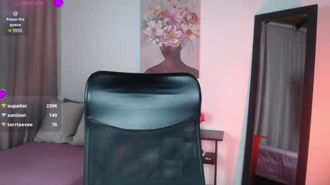 lia online show from January 10, 6:06 pm