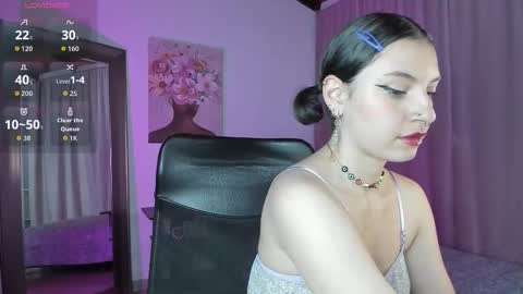 lia online show from September 9, 12:59 pm