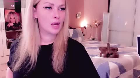 Libby online show from September 29, 9:03 am