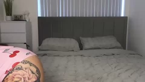 Snapshot of libbyloveheartx chatting on January 5, 12:10 pm Libby online show from January 5, 12:10 pm