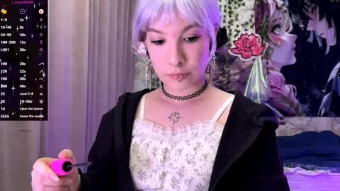 Snapshot of libbynading chatting on October 2, 7:10 pm Lola online show from October 2, 7:10 pm