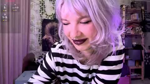 Snapshot of libbynading chatting on October 9, 7:34 pm Lola online show from October 9, 7:34 pm