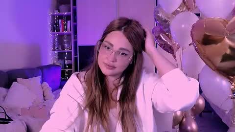 libra_mia online show from October 11, 6:23 am