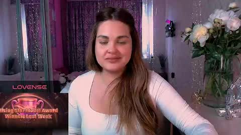 libra_mia online show from May 29, 3:32 pm
