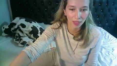 Snapshot of licethf00x chatting on September 12, 9:04 pm licethf00x online show from September 12, 9:04 pm