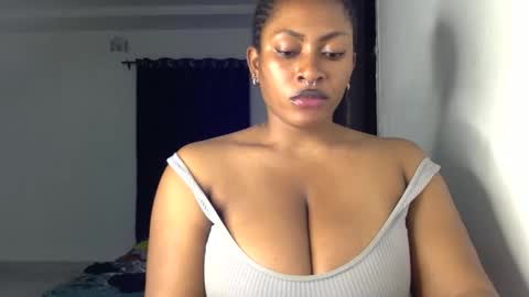 Snapshot of lick_my_pussyyy226651 chatting on September 19, 10:10 pm caira online show from September 19, 10:10 pm