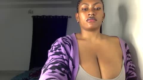 Snapshot of lick_my_pussyyy226651 chatting on September 24, 10:24 pm caira online show from September 24, 10:24 pm