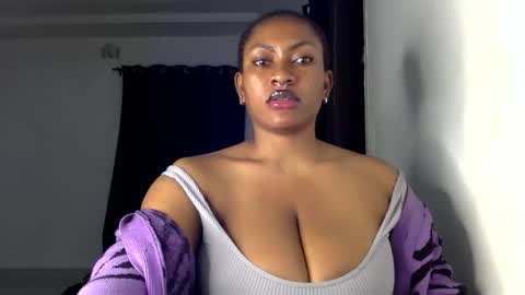 Snapshot of lick_my_pussyyy226651 chatting on October 1, 11:00 pm caira online show from October 1, 11:00 pm