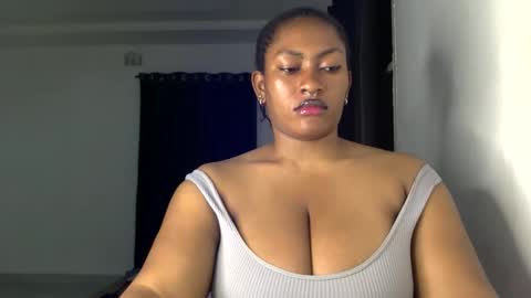 Snapshot of lick_my_pussyyy226651 chatting on October 13, 11:05 pm caira online show from October 13, 11:05 pm