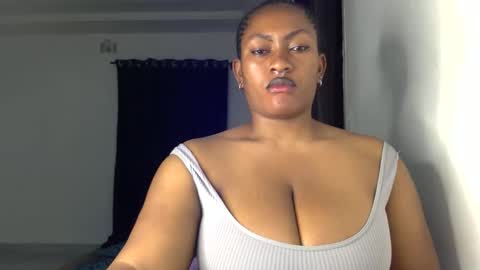 Snapshot of lick_my_pussyyy226651 chatting on October 22, 11:15 pm caira online show from October 22, 11:15 pm