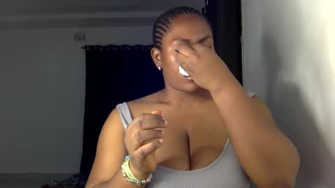 Snapshot of lick_my_pussyyy226651 chatting on November 9, 10:30 pm caira online show from November 9, 10:30 pm