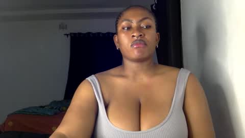 Snapshot of lick_my_pussyyy226651 chatting on November 20, 8:19 pm caira online show from November 20, 8:19 pm