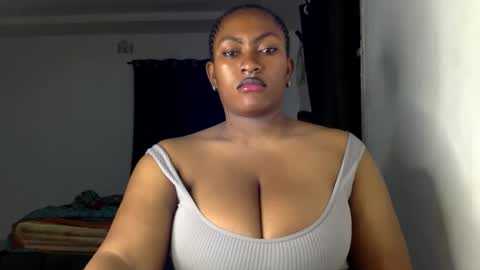 Snapshot of lick_my_pussyyy226651 chatting on November 22, 9:36 pm caira online show from November 22, 9:36 pm