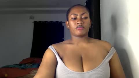 Snapshot of lick_my_pussyyy226651 chatting on November 28, 9:28 pm caira online show from November 28, 9:28 pm