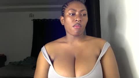 Snapshot of lick_my_pussyyy226651 chatting on January 5, 8:23 pm caira online show from January 5, 8:23 pm