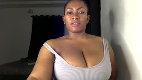 Snapshot of lick_my_pussyyy226651 chatting on February 2, 6:17 pm caira online show from February 2, 6:17 pm