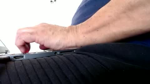 lickmyballs777343 online show from June 7, 2:59 am