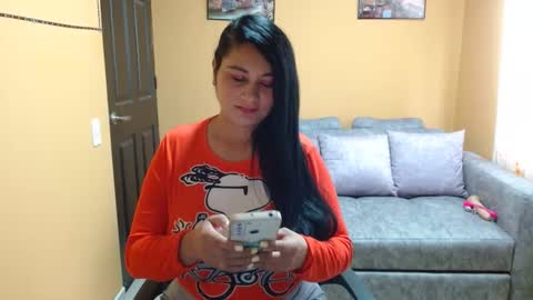 Snapshot of licy_klein chatting on January 25, 9:14 pm Isa online show from January 25, 9:14 pm