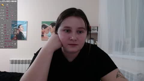 light_lunaa online show from February 7, 12:50 pm