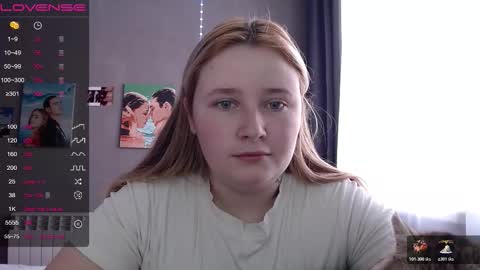 light_lunaa online show from November 15, 8:55 am