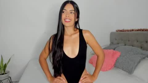 Maddie  online show from June 17, 2:14 am