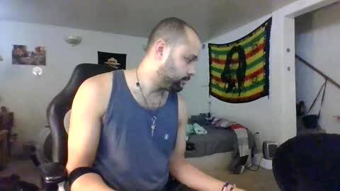 Snapshot of lightskinned666 chatting on April 7, 4:18 pm lightskinned666 online show from April 7, 4:18 pm