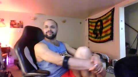 Snapshot of lightskinned666 chatting on April 9, 3:06 am lightskinned666 online show from April 9, 3:06 am