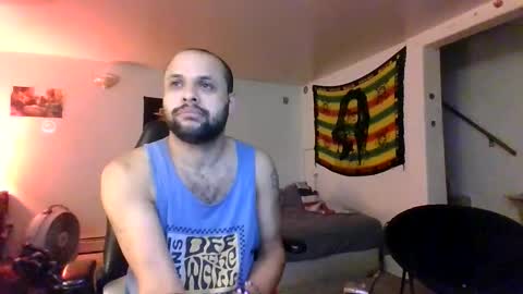 Snapshot of lightskinned666 chatting on April 12, 2:22 pm lightskinned666 online show from April 12, 2:22 pm