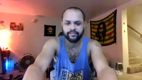 Snapshot of lightskinned666 chatting on April 21, 1:42 am lightskinned666 online show from April 21, 1:42 am