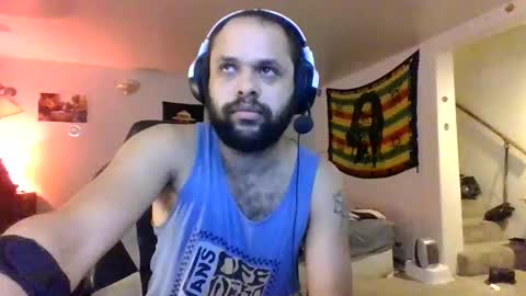 Snapshot of lightskinned666 chatting on May 11, 5:10 pm lightskinned666 online show from May 11, 5:10 pm