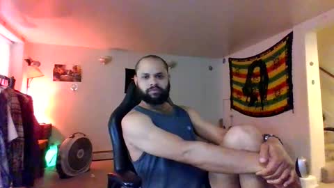 Snapshot of lightskinned666 chatting on June 9, 4:29 pm lightskinned666 online show from June 9, 4:29 pm