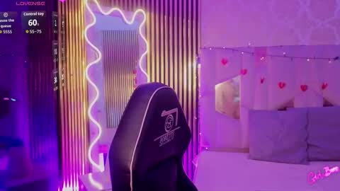 LIHIAN online show from February 18, 3:24 am