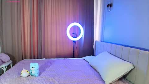 Snapshot of lihnpham chatting on November 22, 3:38 am Lihn Pham online show from November 22, 3:38 am