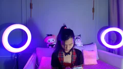 Snapshot of lihnpham chatting on December 18, 3:12 am Lihn Pham online show from December 18, 3:12 am