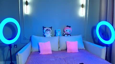 Snapshot of lihnpham chatting on December 20, 3:24 am Lihn Pham online show from December 20, 3:24 am