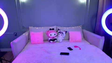 Snapshot of lihnpham chatting on December 23, 3:15 am Lihn Pham online show from December 23, 3:15 am