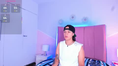 liiam_smith_ online show from September 20, 12:39 pm