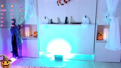 Snapshot of liiavega chatting on October 18, 11:44 am online show from October 18, 11:44 am