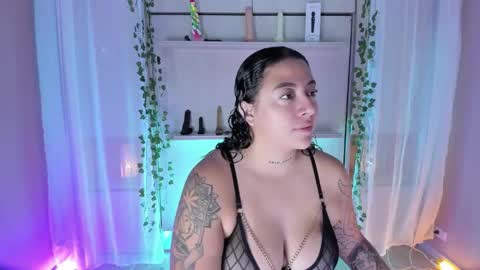         online show from November 29, 11:57 am