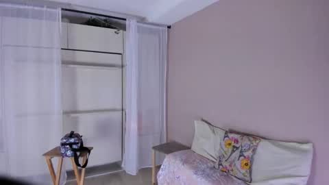         online show from January 13, 11:48 am