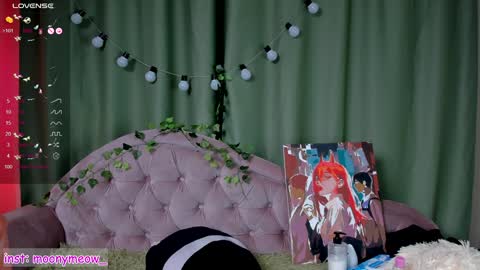 Snapshot of lika_moon chatting on January 9, 6:38 am Lika online show from January 9, 6:38 am