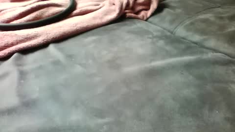 Snapshot of like2405 chatting on April 13, 10:21 am like2405 online show from April 13, 10:21 am