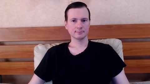 Snapshot of likeable_rogue chatting on January 9, 9:06 am Conor online show from January 9, 9:06 am