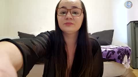 Snapshot of likechoco chatting on March 15, 11:27 am Celine online show from March 15, 11:27 am