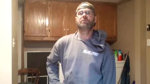 St pierre online show from November 3, 5:36 pm