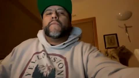 Snapshot of likembigr69 chatting on March 10, 6:49 am likembigr69 online show from March 10, 6:49 am
