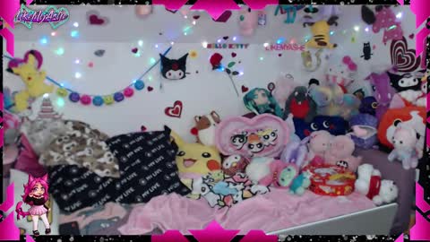 LikeMyAshe online show from January 12, 9:40 pm