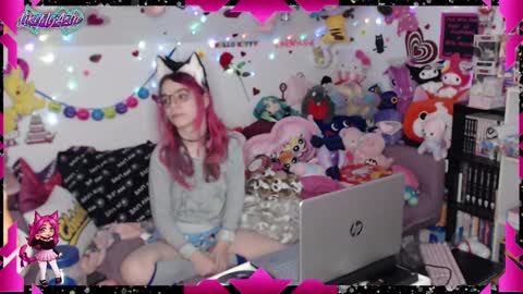 LikeMyAshe online show from January 19, 5:15 am